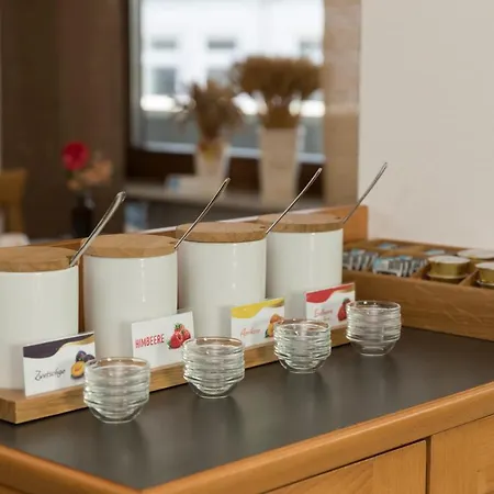 Hotell Zeppelin - Original