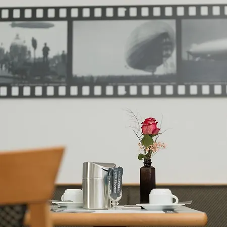 Hotell Zeppelin - Original 3*