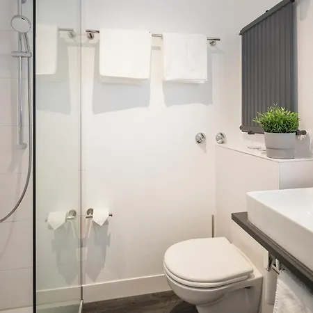 Zeppelin - Original فندق 3*