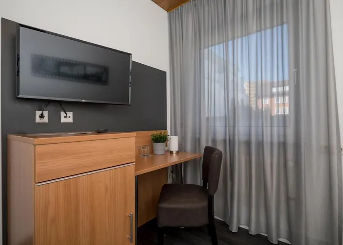 Zeppelin - Original Hotel