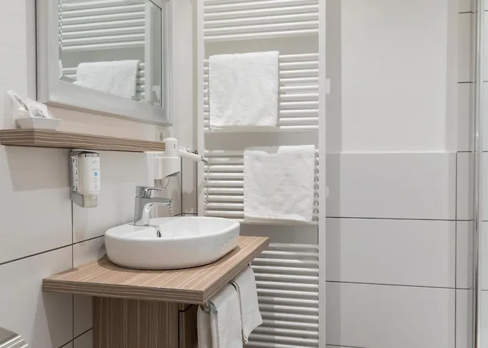 Hotel Zeppelin - Original