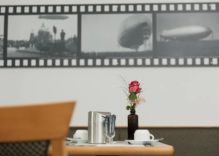 Hotel Zeppelin - Original 3*