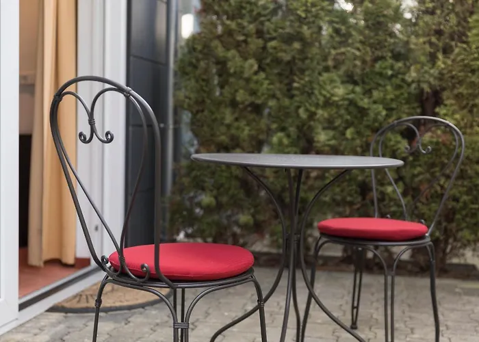 Zeppelin - Original ホテル 3*